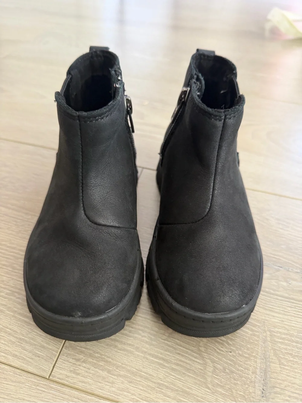 UGG Kids Black Side-Zip Lug Sole Ankle Boots